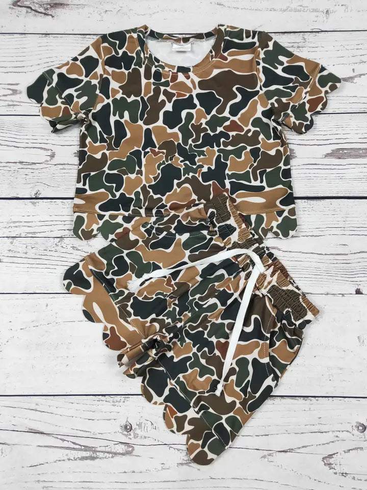 Dark Camo Printed Girls Scallop Shorts Set