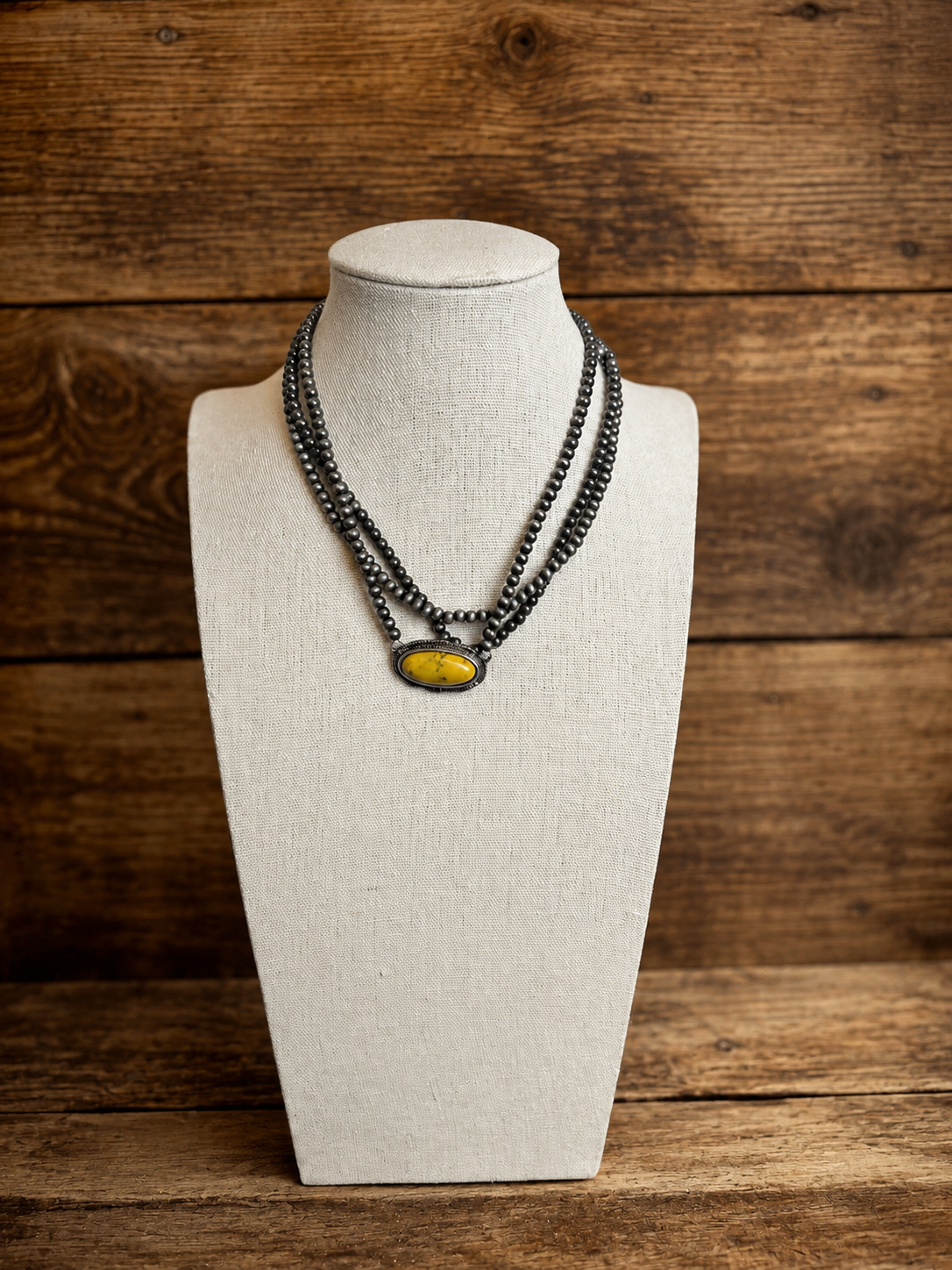 Oval Stone Pendant Beads Layered Choker Necklace
