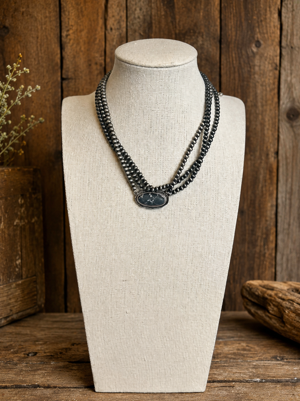 Oval Stone Pendant Beads Layered Choker Necklace