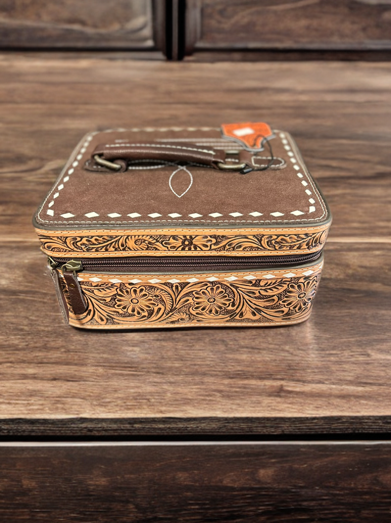 The Saddle Stitch Travel Case