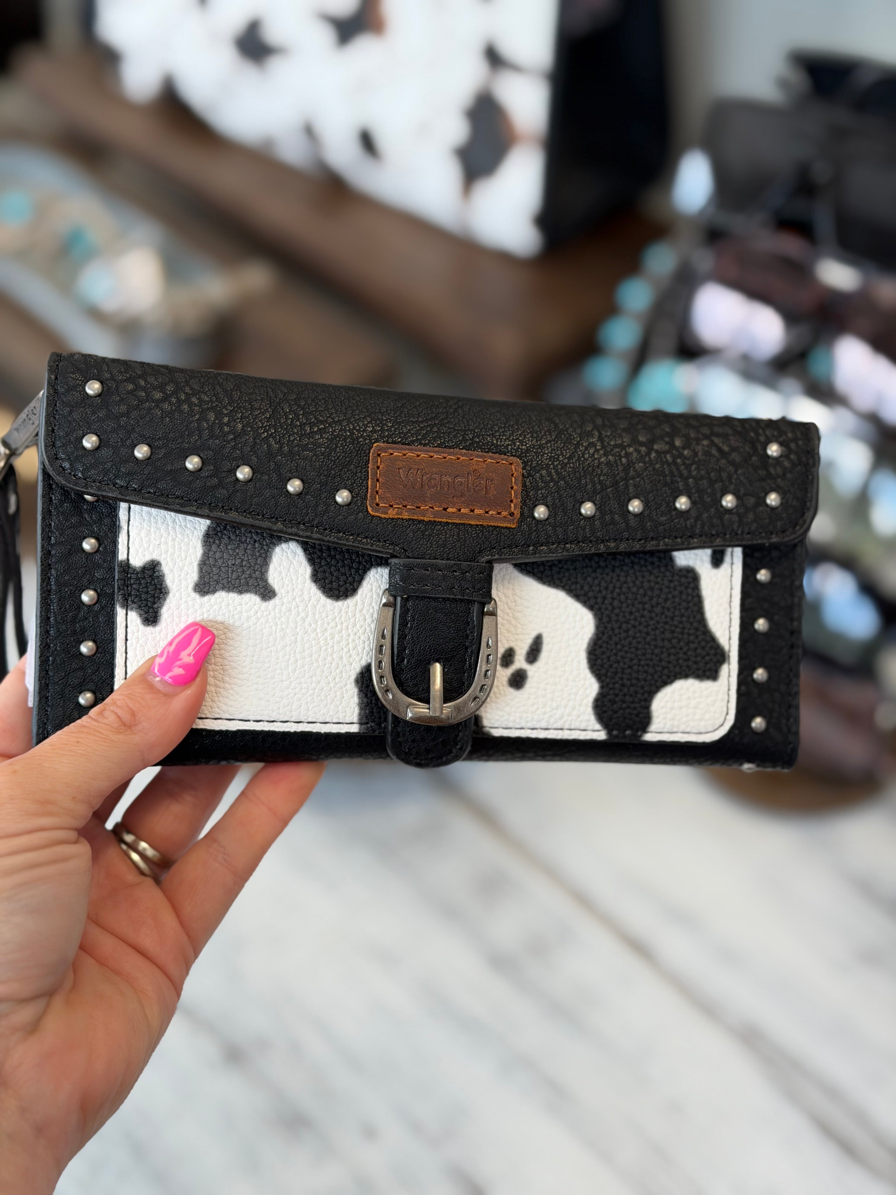 Wrangler Blacktop Cowhide Wallet