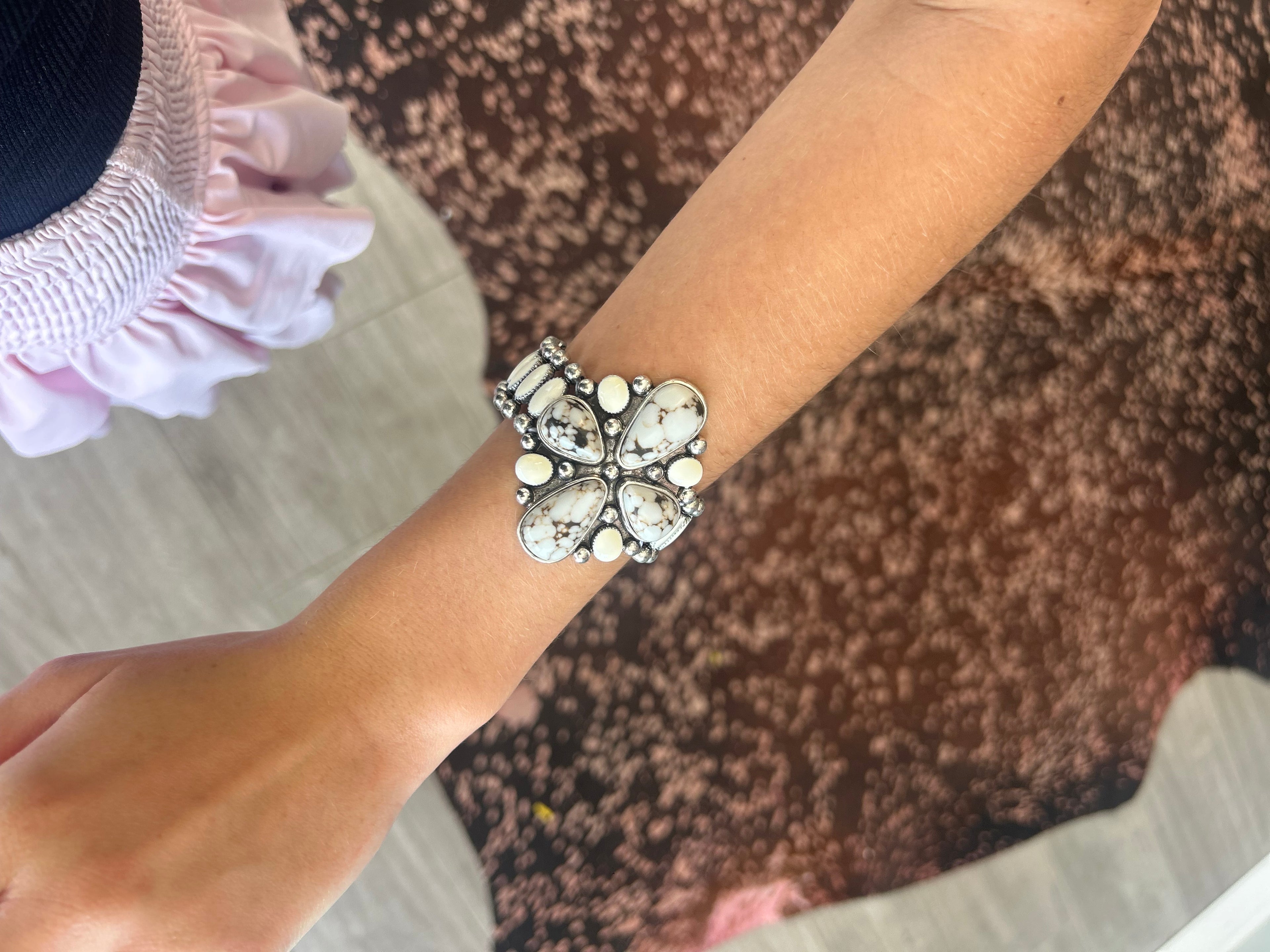 White Blossom Stretch Bracelet