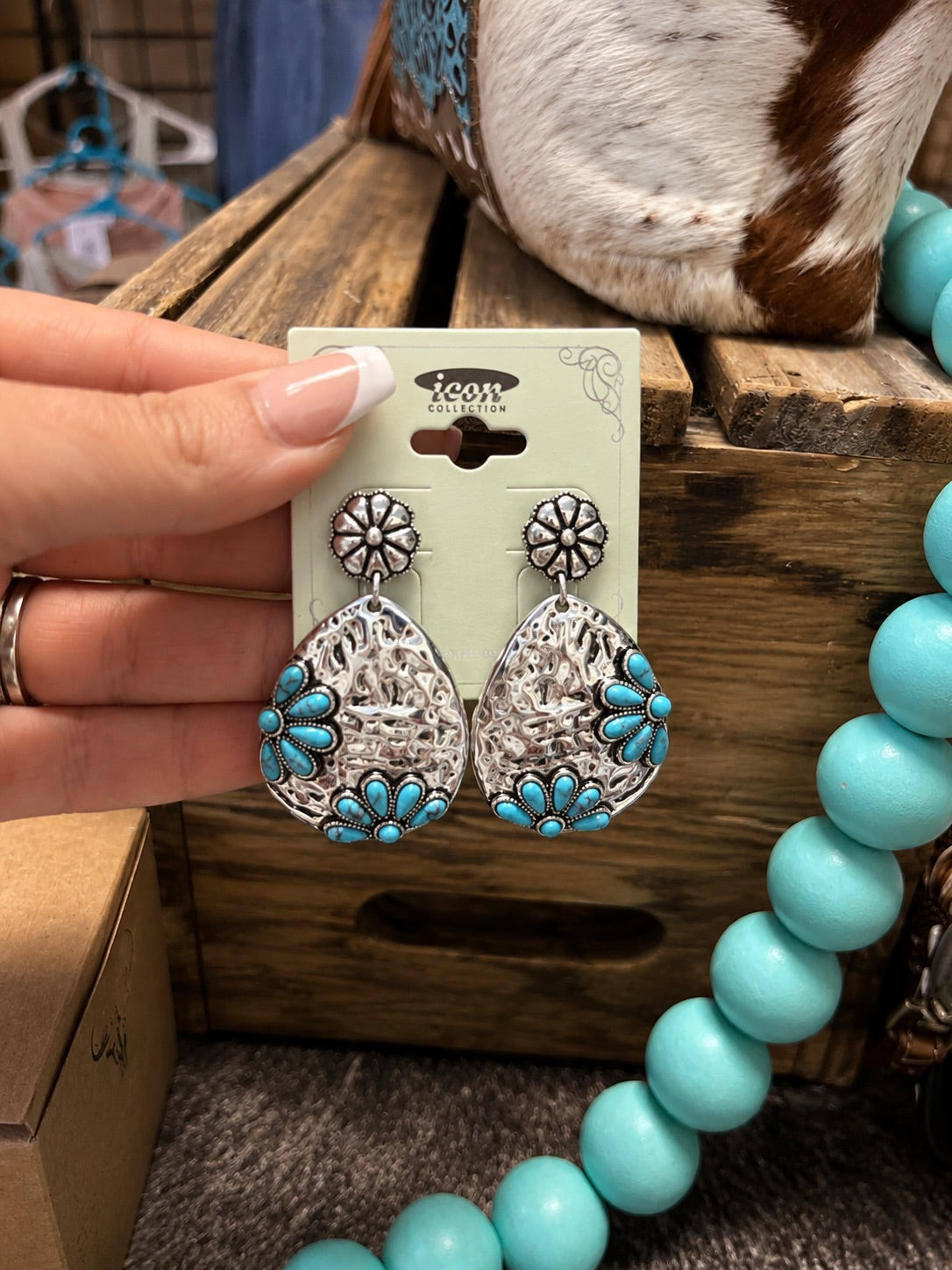 Western Concho Teardrop Stud Earrings
