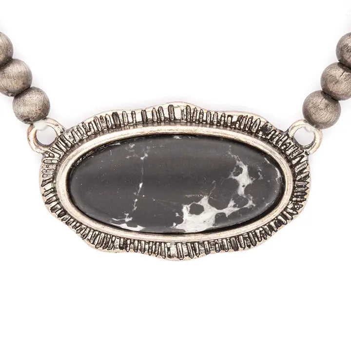 Desert Stone Oval Necklace